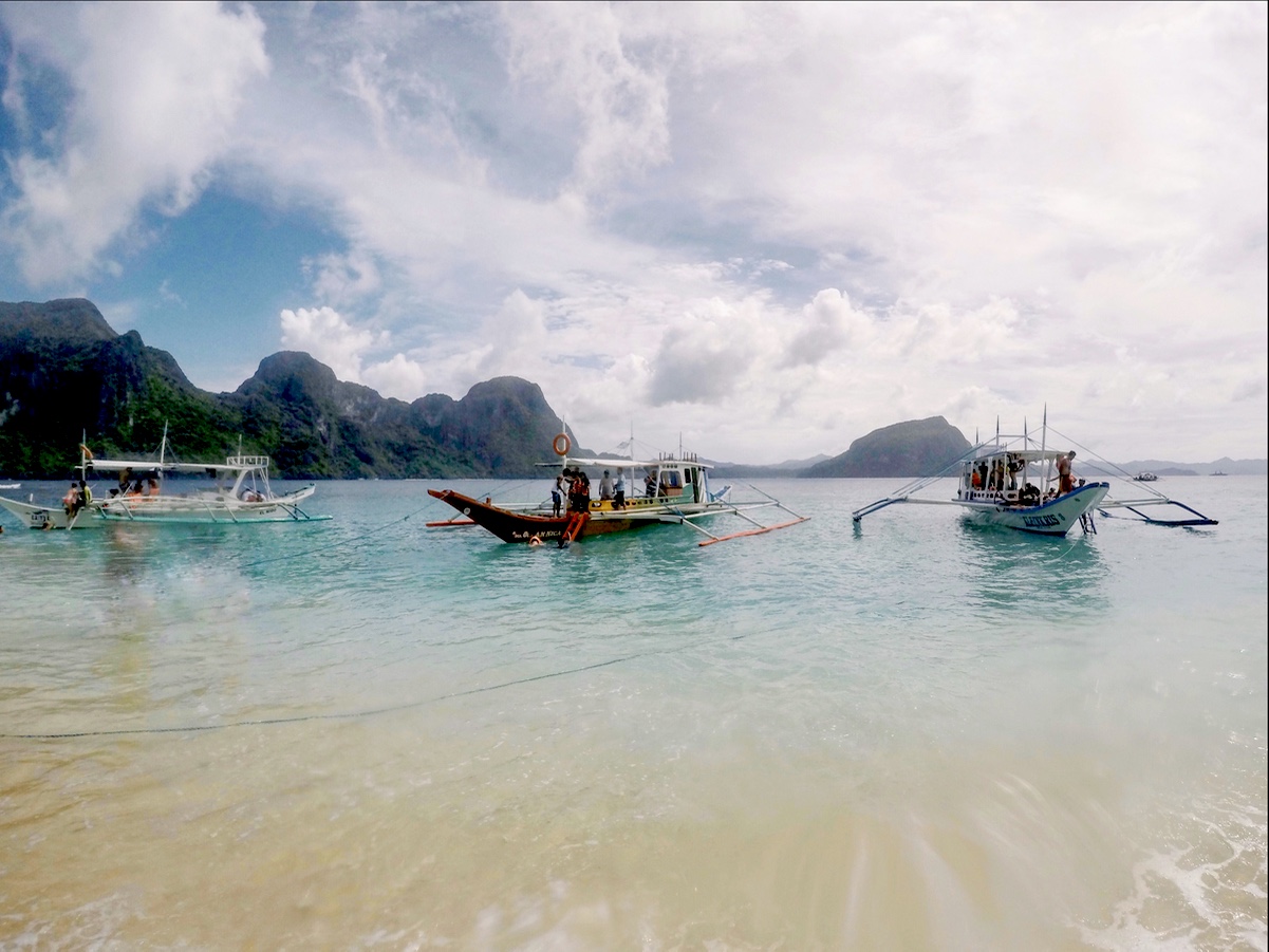 Palawan, A Family Affair 